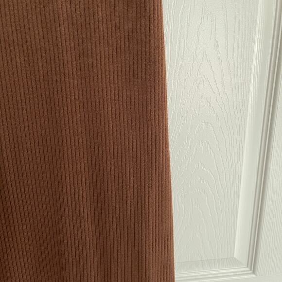 Madewell Sleeveless Midi Sweater Dress in Forage - Picture 6 of 9